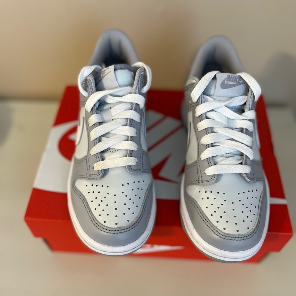 Dunk Low GS 'Pure Platinum'
